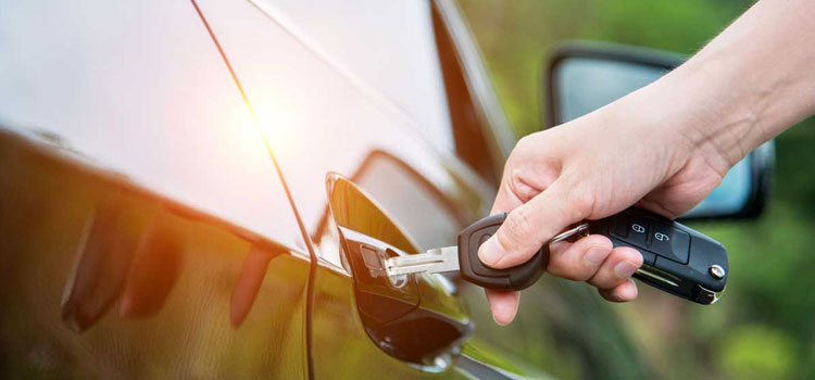 Car Key Replacement in Black Creek, ON