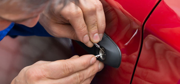 Cheap Car Lockout Service in Aurora, ON