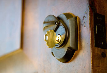 Deadbolt Locks in Toronto